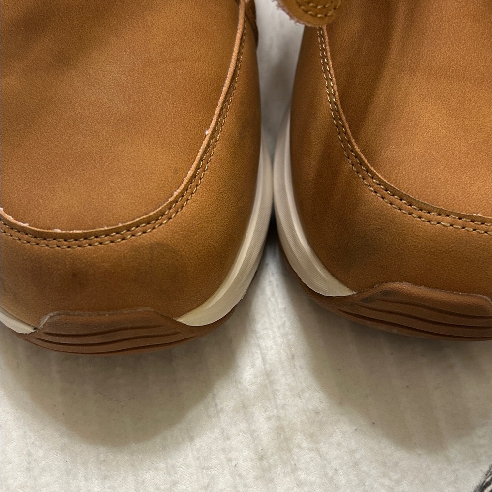 Stylish Faux Fur Lined, Faux Suede Women's Tan Winter Boots - Picture 6 of 8